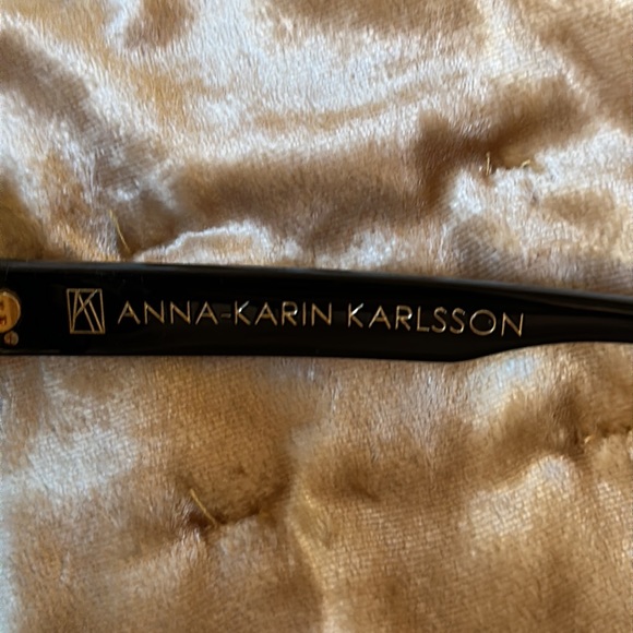 THE iconic EAGLET sunglasses from Anna Karin Karlsson - Picture 4 of 5